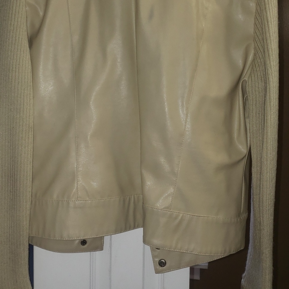 Spring Jacket - Picture 2 of 5